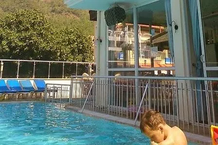 Prestij Apart 호텔 2*